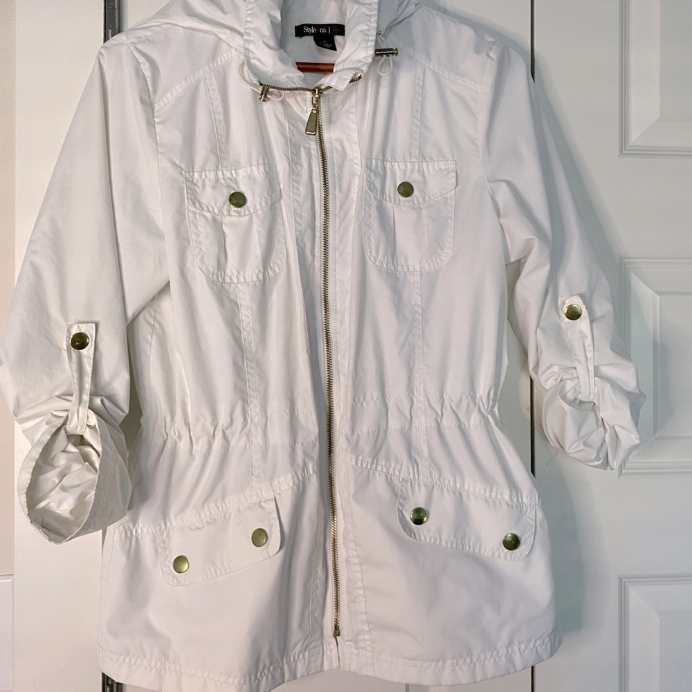 Womens🧥Style & Co.Windbreak Jacket w/ hoodie/4 Pockets& adjustable waist-size 8
